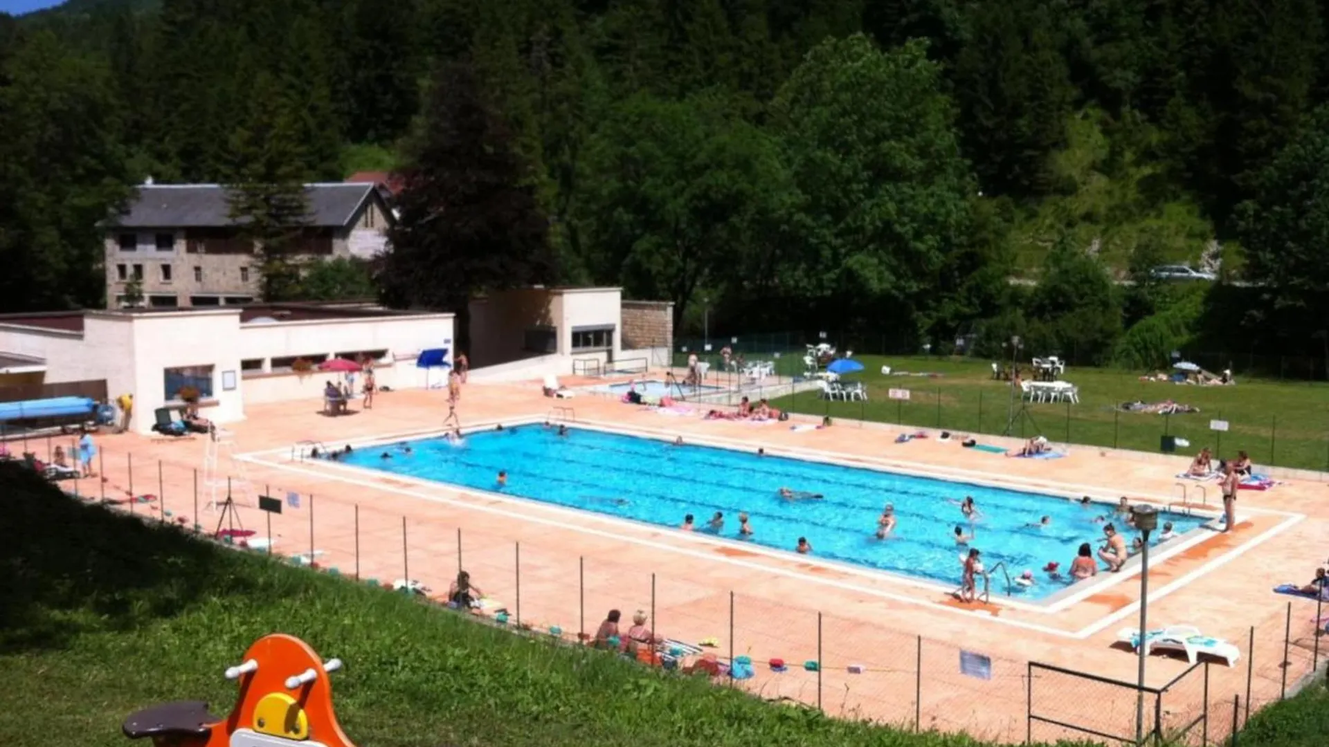 Chalet Villa La Grange de St Même à Saint-Meme d'en Haut